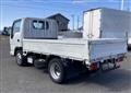 2005 Isuzu Elf