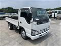2005 Isuzu Elf