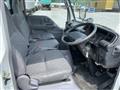 2005 Isuzu Elf