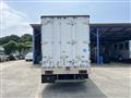 2001 Isuzu Elf
