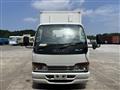 2001 Isuzu Elf