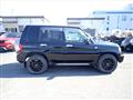 2006 Mitsubishi Pajero iO