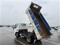 2004 Mitsubishi Canter