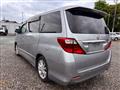 2009 Toyota Alphard