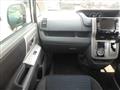 2009 Toyota Voxy