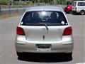 2002 Toyota Vitz