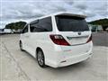 2011 Toyota Alphard