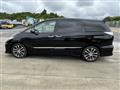 2013 Toyota Estima