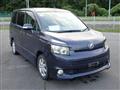 2007 Toyota Voxy