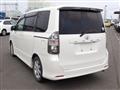 2010 Toyota Voxy