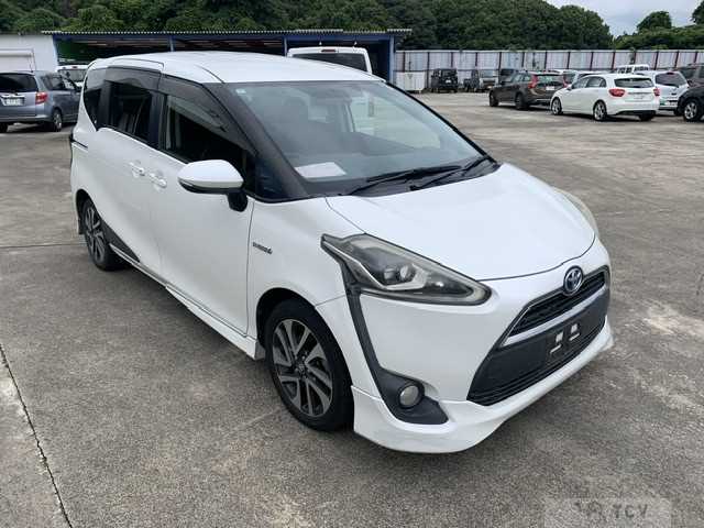2016 Toyota Sienta