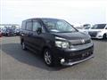 2007 Toyota Voxy
