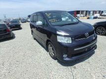 2009 Toyota Voxy