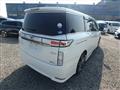 2013 Nissan Elgrand
