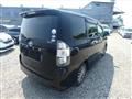 2007 Toyota Voxy