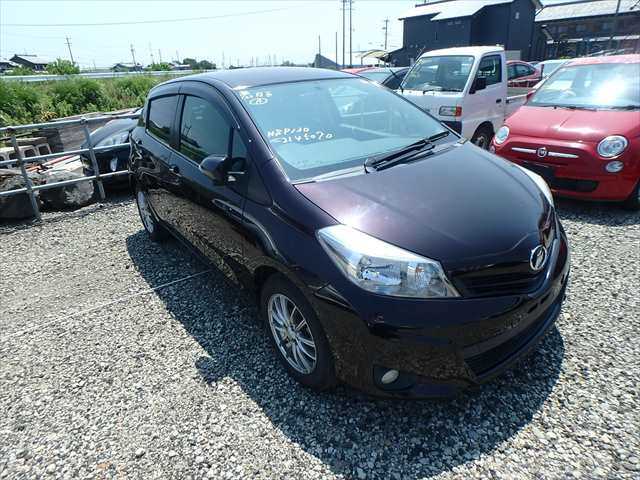 2013 Toyota Vitz