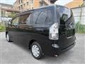 2007 Toyota Voxy