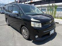 2010 Toyota Voxy