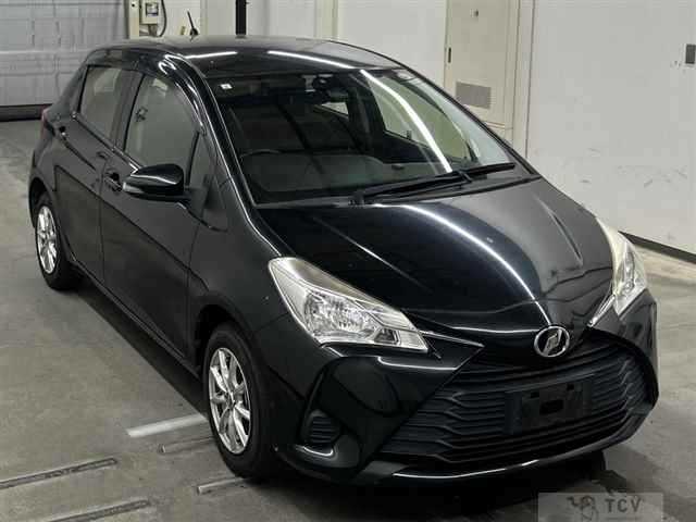 2017 Toyota Vitz