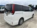 2015 Toyota Noah