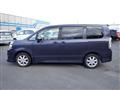 2007 Toyota Voxy