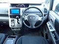 2007 Toyota Voxy