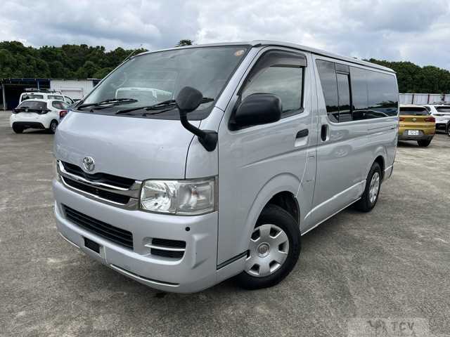 2010 Toyota Hiace Van
