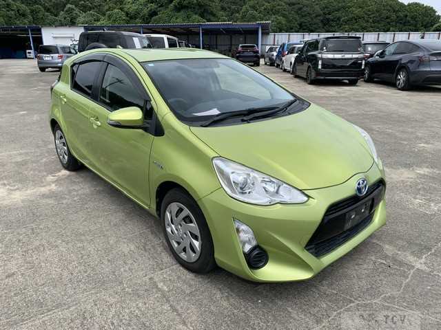 2015 Toyota AQUA