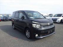 2007 Toyota Voxy