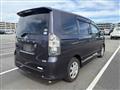 2007 Toyota Voxy