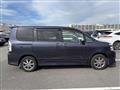 2009 Toyota Voxy