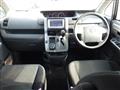 2007 Toyota Noah