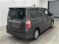 2007 Toyota Noah