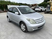 2002 Toyota IST