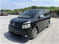 2009 Toyota Voxy