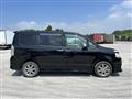 2009 Toyota Voxy