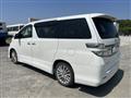2012 Toyota Vellfire
