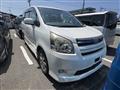 2009 Toyota Noah