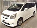 2009 Toyota Noah