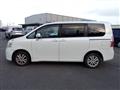 2007 Toyota Noah