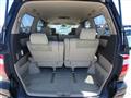 2005 Toyota Alphard