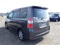 2007 Toyota Noah