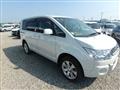 2010 Mitsubishi Delica D5