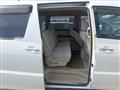 2006 Toyota Alphard