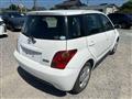 2005 Toyota IST