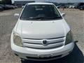 2005 Toyota IST