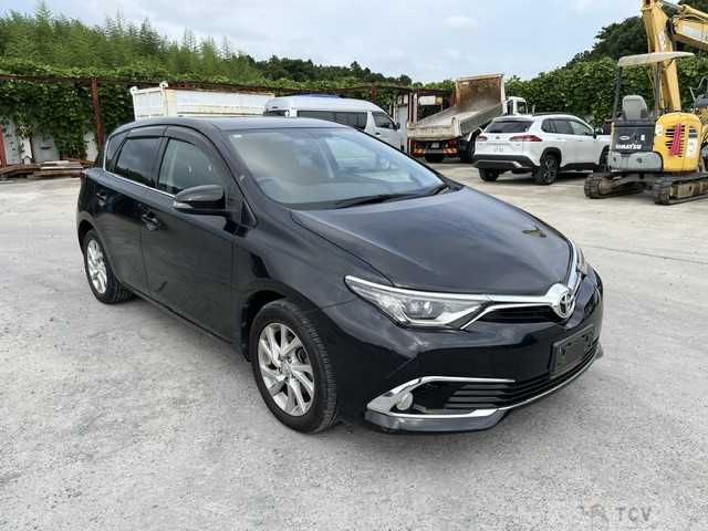 2016 Toyota Auris