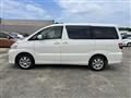 2005 Toyota Alphard
