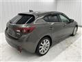 2014 Mazda Axela