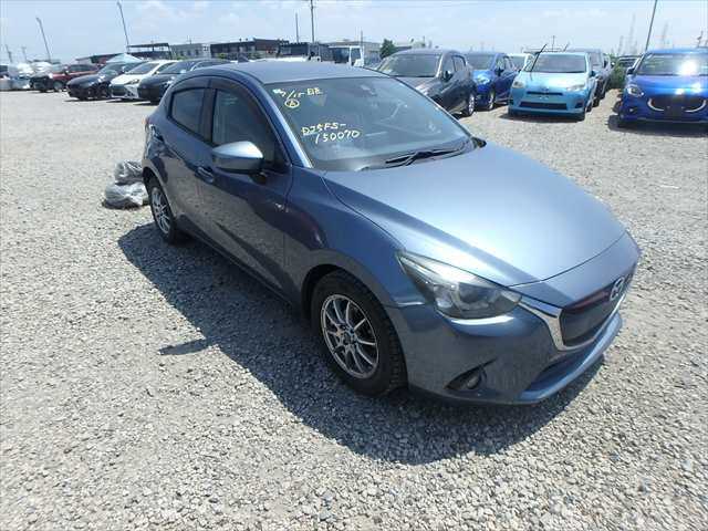 2016 Mazda Demio